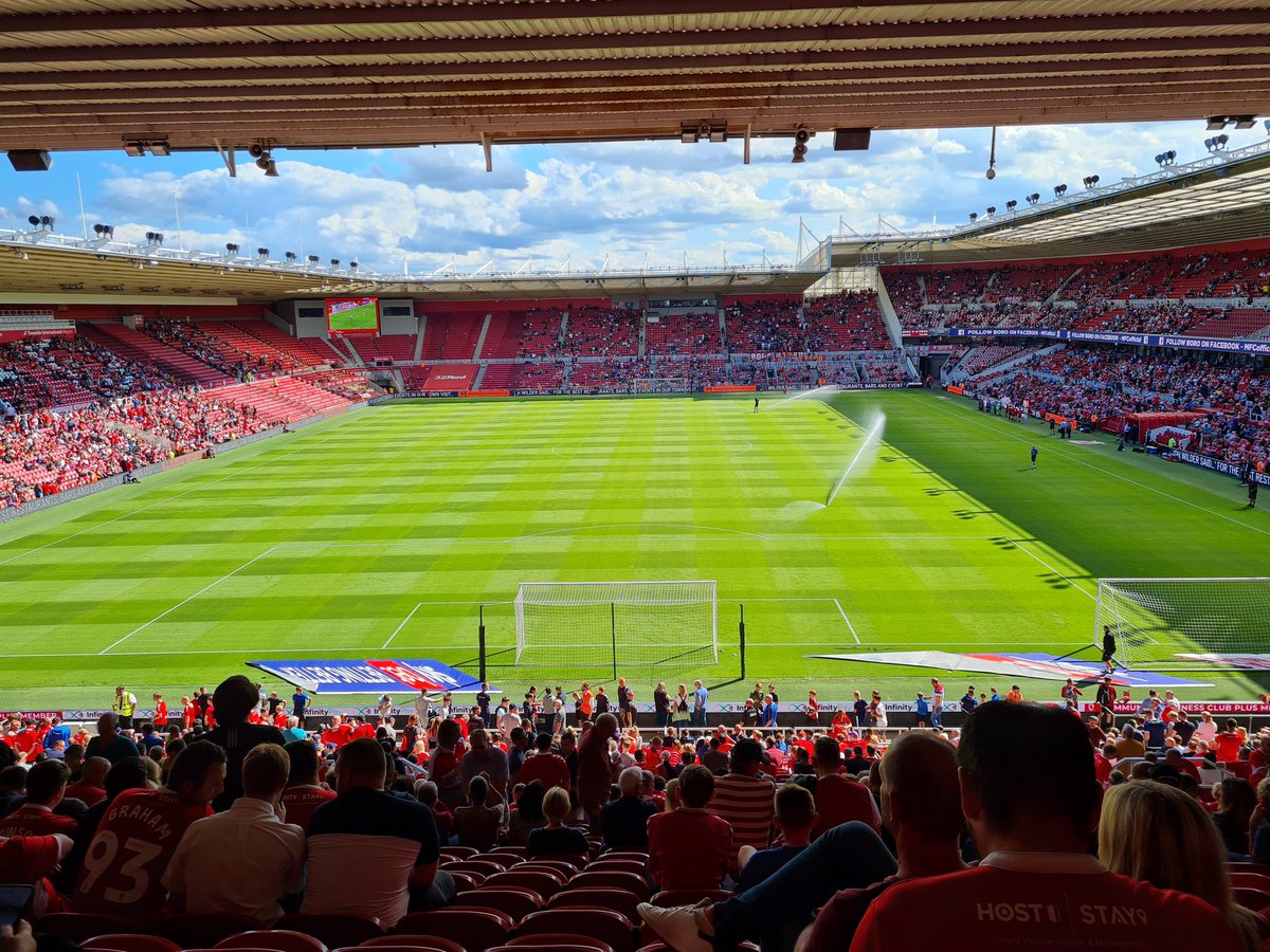 ShaunyRye's tweet photo. What a day. What a game!!! 

First game of the season for me and we got the win. Thanks so much for the hospitality @rob_fmttm @upthebasecamp @BaseCampBoro 

Up the @Boro 🔴⚪️⚽️💪🏼
#UTB #boro #MIDSWA https://t.co/nJkRErkeqc
