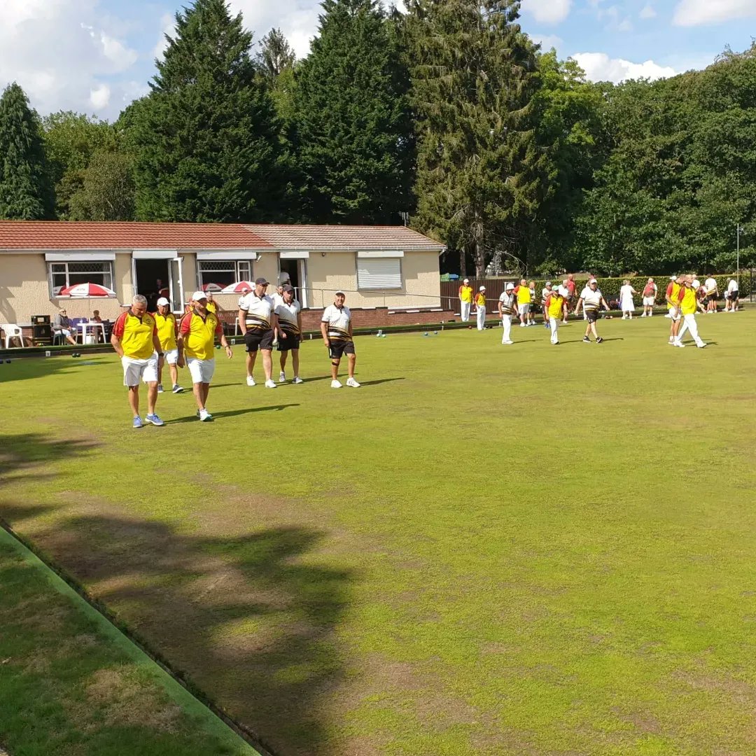 BowlsCrosskeys's tweet photo. MBA 👊 GBL 👊6 Rinks👊Best Buffet👊Beer Flowing. Well done to everyone involved in achieving this important milestone. Up the keys 👏👏

Promoting lawn bowls in the Cross Keys and surrounding area #keysbowls #grassrootsbowls #opendoorpolicy #vision2022 #famfriendly https://t.co/LcA4RfWuAO