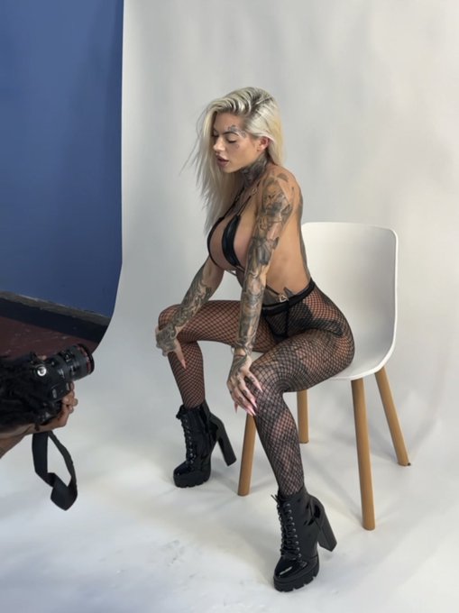 It&rsquo;s been a while since I shot for clothing companies and brands.  I miss it. I think ima get back it