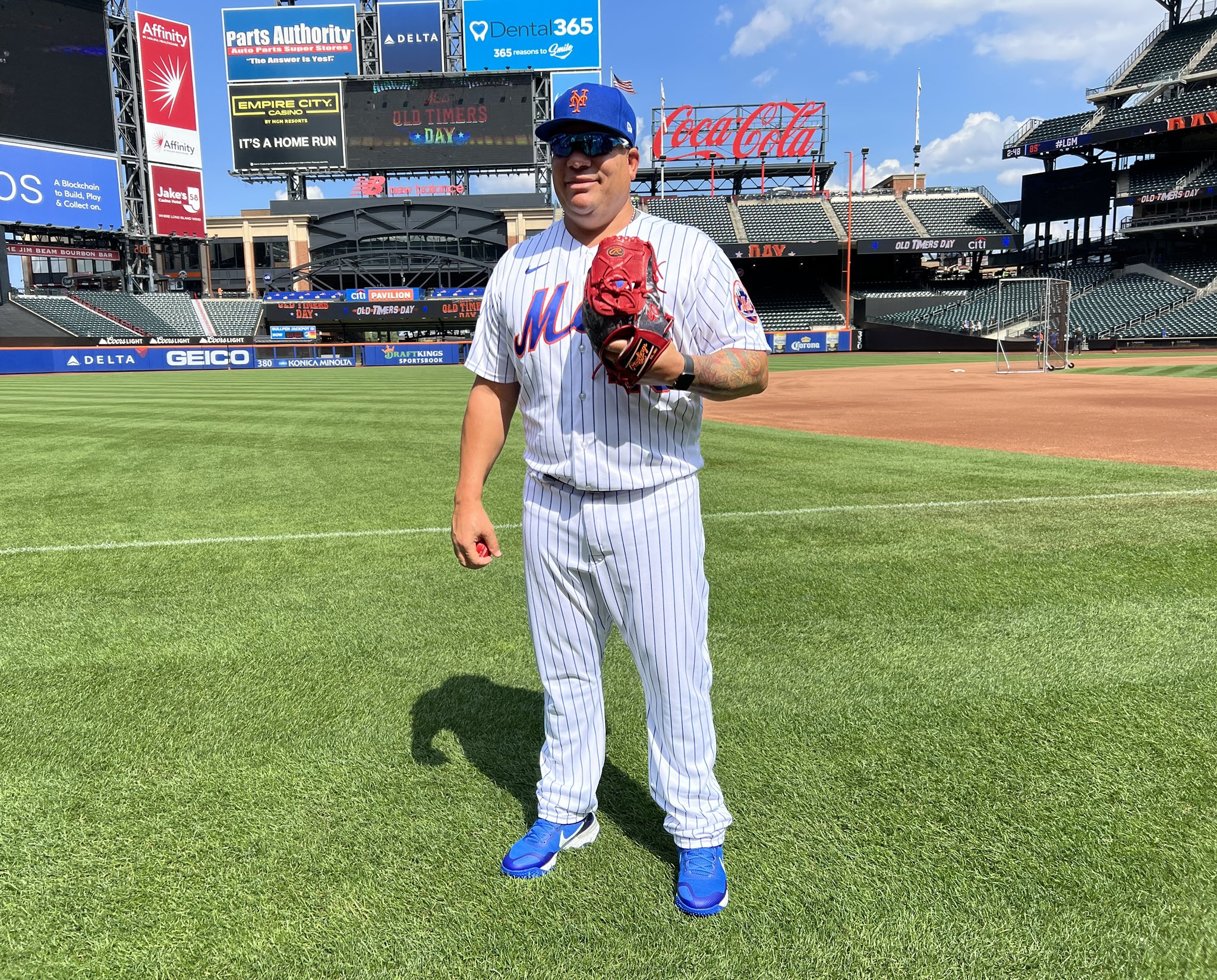 TW Pornstars - New York Mets. Twitter. Big Sexy is ready. #MetsOTD. 7:05 PM - 27 Aug 2022