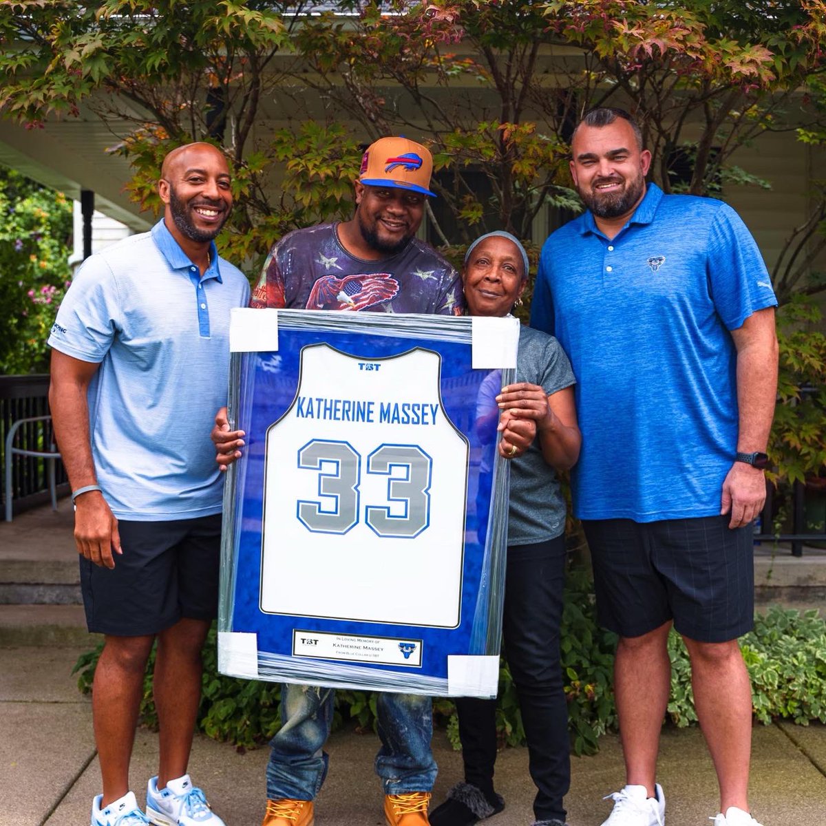 CoachingLoveInc's tweet photo. Yesterday, we were proud to present and deliver the game worn @bluecollaru_tbt jersey’s honoring the victims of the Tops shooting, to their loved ones. 

Winning this tournament was about more than basketball, it was for the Buffalo community #BuffaloStrong 💙 https://t.co/mfYktKQCwf