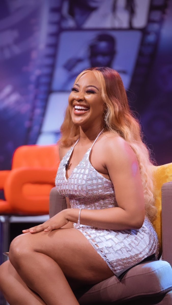 NamNam37357802's tweet photo. This has to be Erica Nlewedim’s signature SMILE 🥰✨ https://t.co/bgB2QXnXi6
