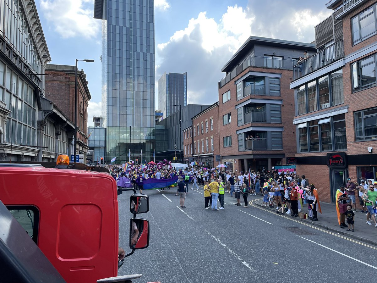XanderBroadley's tweet photo. Manchester Pride was so much fun!! Was great to be back in the parade again! https://t.co/mqoPWB1GYf