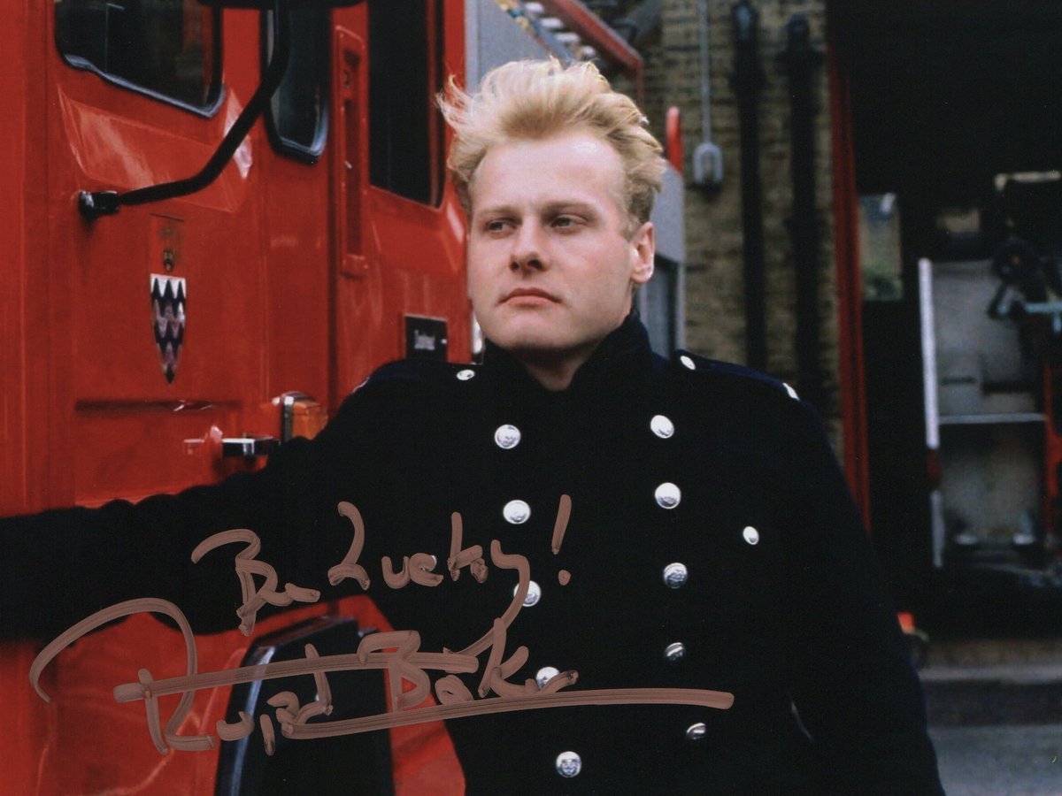 AndrewJRuff36's tweet photo. I met up with Actor Rupert Baker this afternoon in Folkestone, interviewing Him on His appearance in London’s Burning as LH Malcolm Cross.
Malcolm also signed these wonderful items. Thank you.
#LondonsBurning #MacolmCross #LeadingHand #LFB #TVSeries #LondonsBurning https://t.co/U4Uxn36KKW