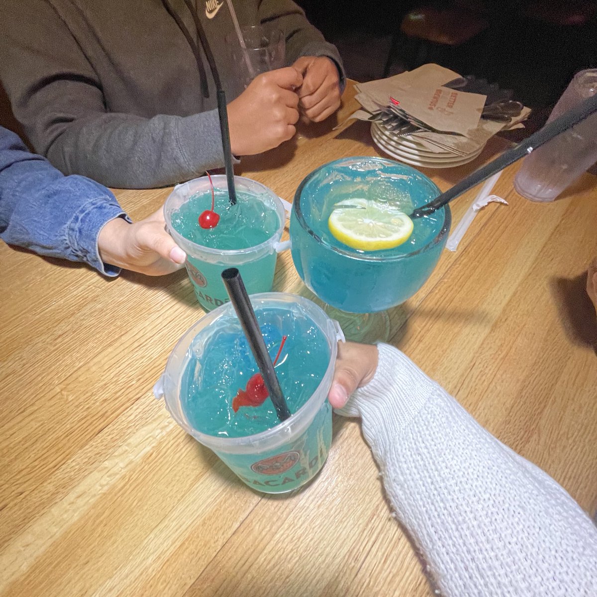 michelle71401's tweet image. 🍹