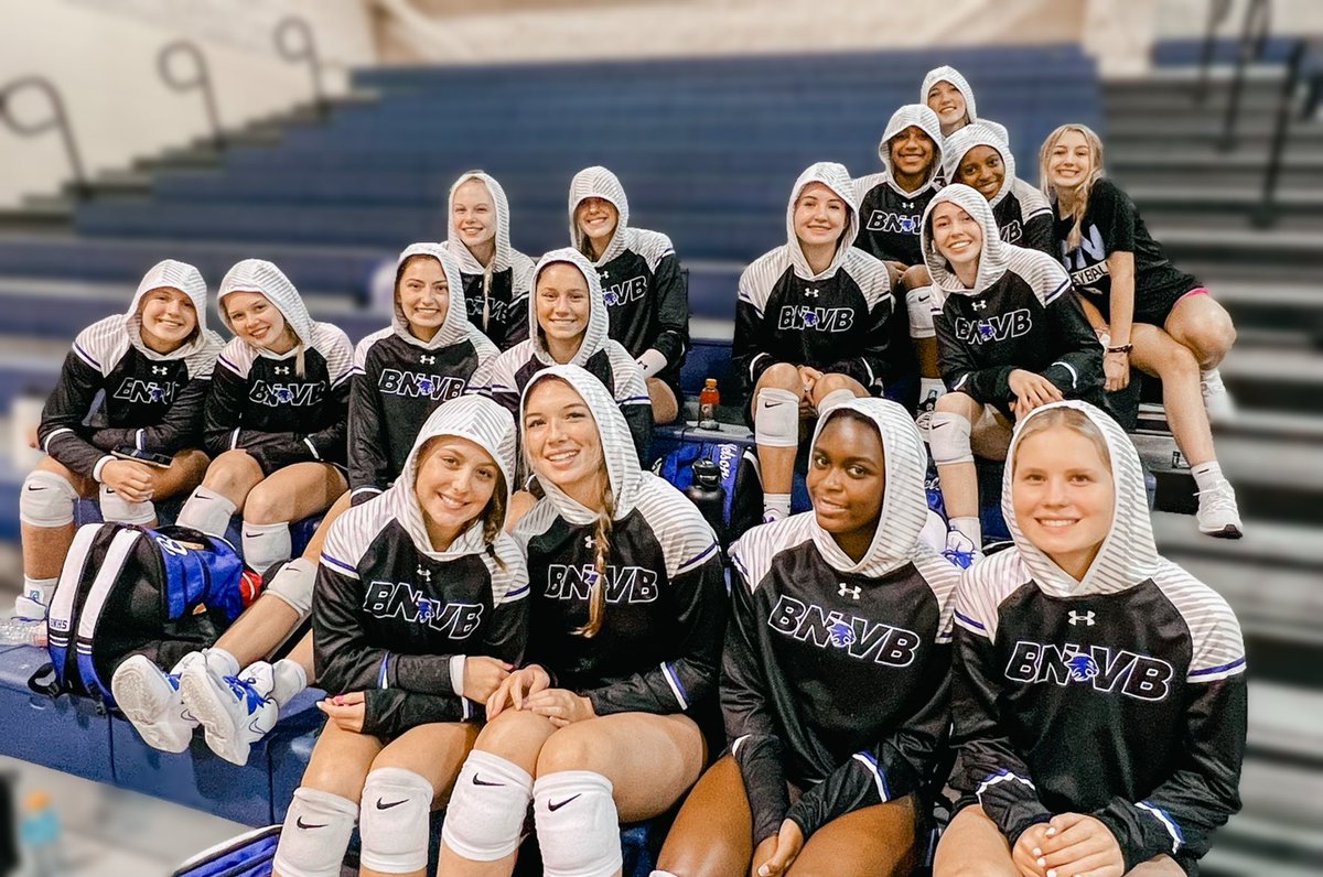 BnvbClub's tweet photo. Heading to the Texas Showdown Finals! #BNVB https://t.co/omBX2I5S1W