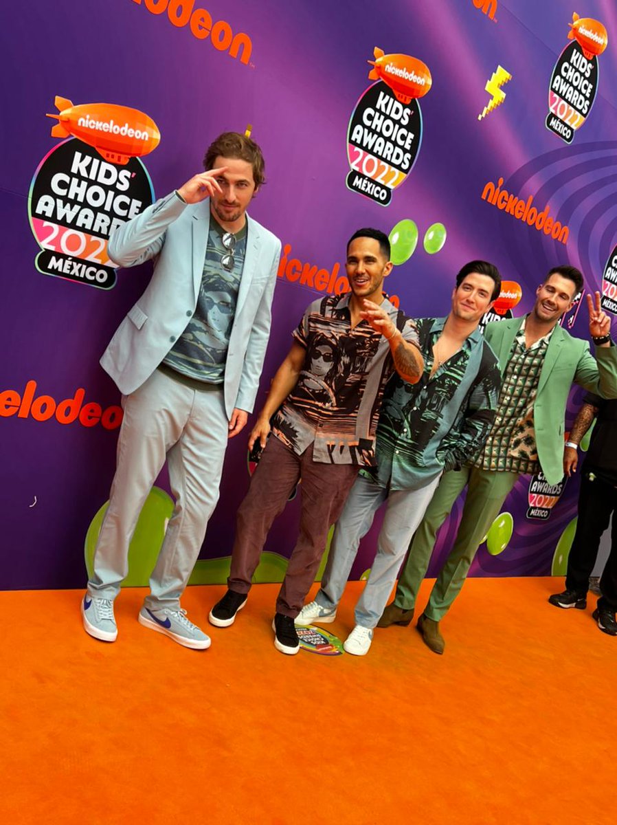 NickelodeonLA's tweet photo. ¡¡¡Ahora sí que comience la fiesta!!! @bigtimerush llegó a los #KCAMexico2022 https://t.co/L87ONZ1sod