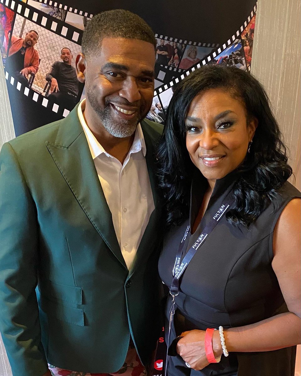 FGTV's tweet photo. 🎬We’re on the red carpet at the @bronzelens Film Festival! @fultonfilmsga is hosting a special panel to discuss creating movie &amp; TV magic In The Heart of The Peach. 🍑@fultoninfo https://t.co/FuuXUwDyY5