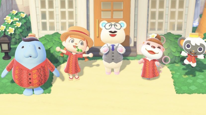 Sien_na_'s tweet photo. Aujourd’hui j’ai fêté ma première infrastructure avec l’équipe des villas de Lou 🥳🥳🥳🥳🥳 https://t.co/ys6wIwG2K6