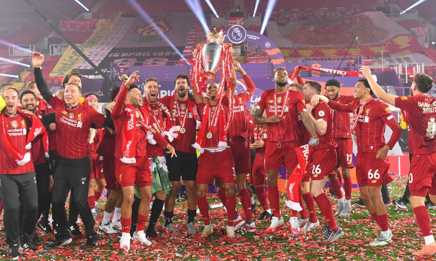 AIsyfulislam's tweet photo. 😆😆😆The more difficult the victory,the greater the happiness in winning the favourite team😀😀😀
       .....A Big Fan of >>Liverpool 
#winner 
#happychallenge 
#liverpoolbigfan https://t.co/NyOajEit72