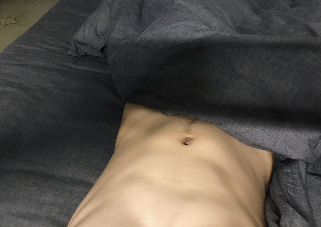 Komorebi122's tweet photo. 晚上一个人睡不着啦，突然觉得好孤单。#大叔 #腹�� #打飞机 #文爱磕炮 #视频裸聊 #母狗 #sm #文爱语爱 #调教 #狗奴调教 #后入 #反差 #勾引 #试探闺蜜 #试探女友 #反差老师 #反差御姐 #反差白富美 #反差 #大学生反差 #女高中 #女高 https://t.co/sEqFLt8B0w