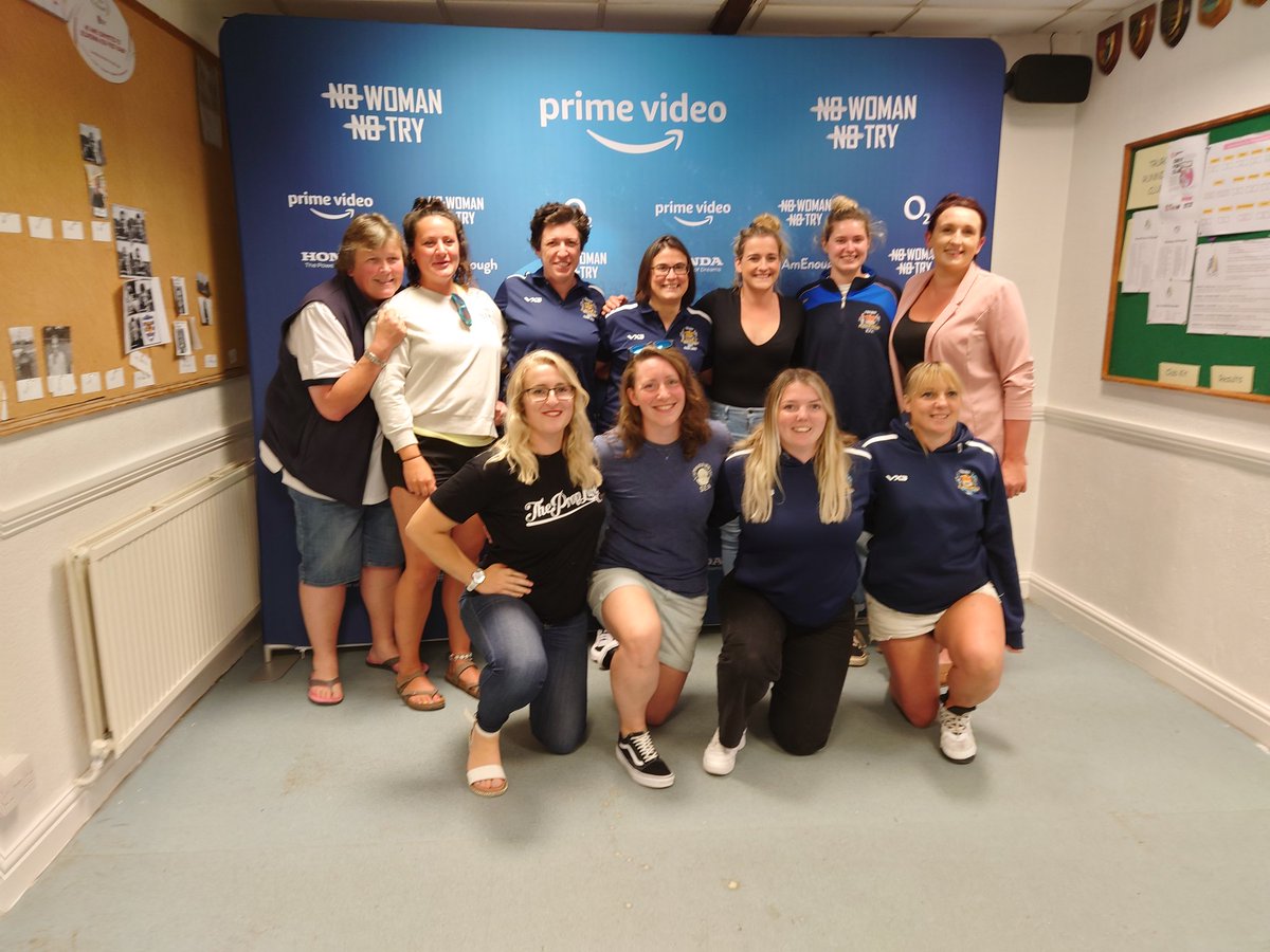 Had a great night attending the #nowomannotrytour hosted by <a href="/TruroRFC/">Truro RFC</a> .So good to share a room with some great players,supporters &amp; the next generation.Thanks for making the trip to Cornwall <a href="/victoriahrush/">Victoria Rush</a> <a href="/bengully/">Ben Gulliver</a> <a href="/GarnetMackinder/">Garnet</a> @theproplife 
See you in Cardiff!!