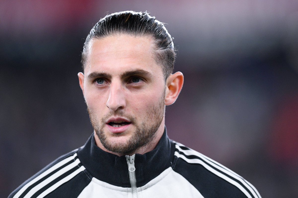 Italian Football TV on Twitter "the right midfielder"