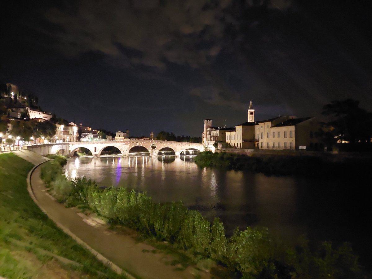 EloiLittner's tweet photo. Even during my holidays, my PhD topic sticks to me! 
Here's a pic of Verona, in Italia. A beautiful city, a nice door leading to the Dolomites and its wonderful hikes🏔
But also the city that gave its name to the terrific Verona #integron 😉🧫 https://t.co/js3viK2mW0