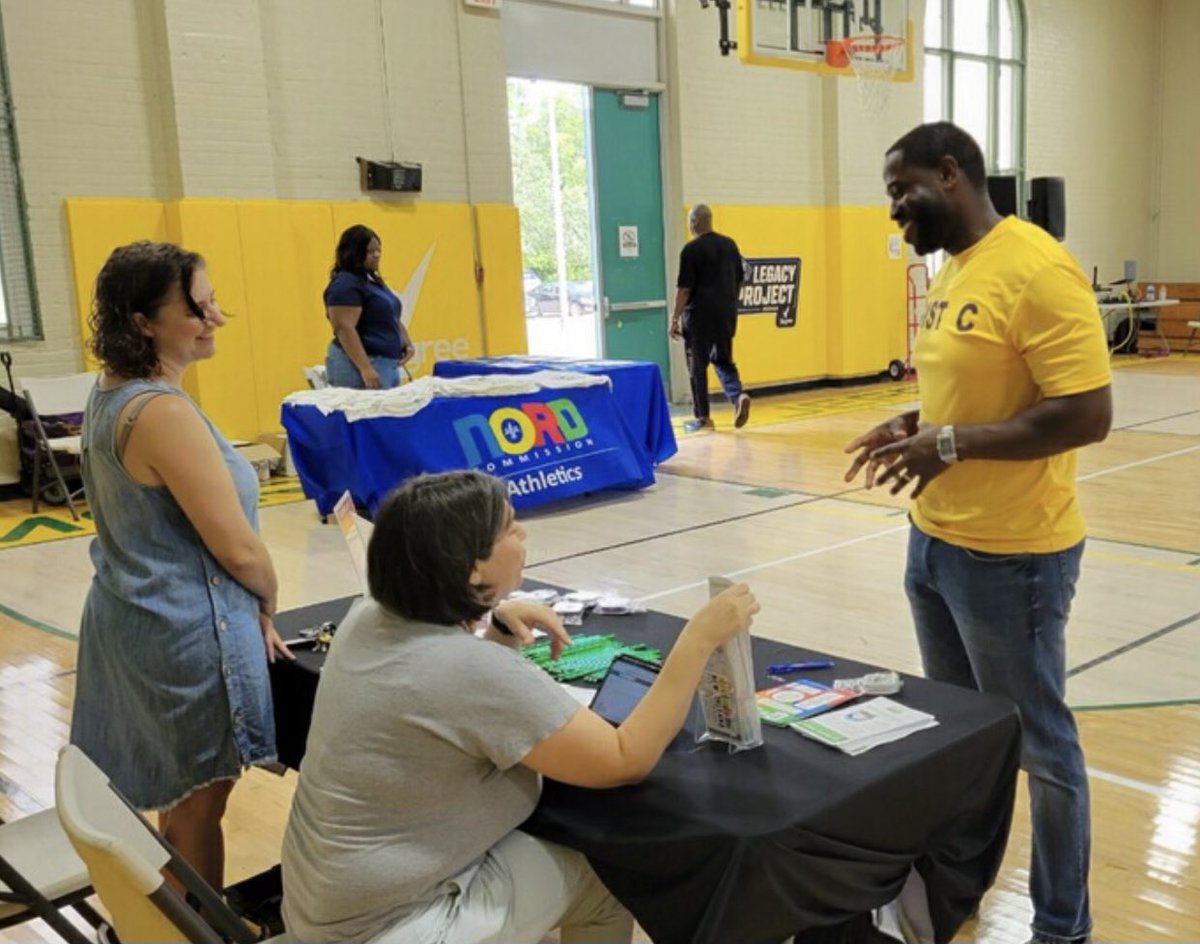 freddiekingiii's tweet photo. #DistrictC has been busy! 
This month, we’ve had a Peace Rally in Algiers, @NORDCommission held back to school giveaways for students within our community, &amp; #NORDC football is back! Let’s stay active &amp; continue to be motivated. Join in! 

#fkiii #nola https://t.co/cKw4Fdw7oV