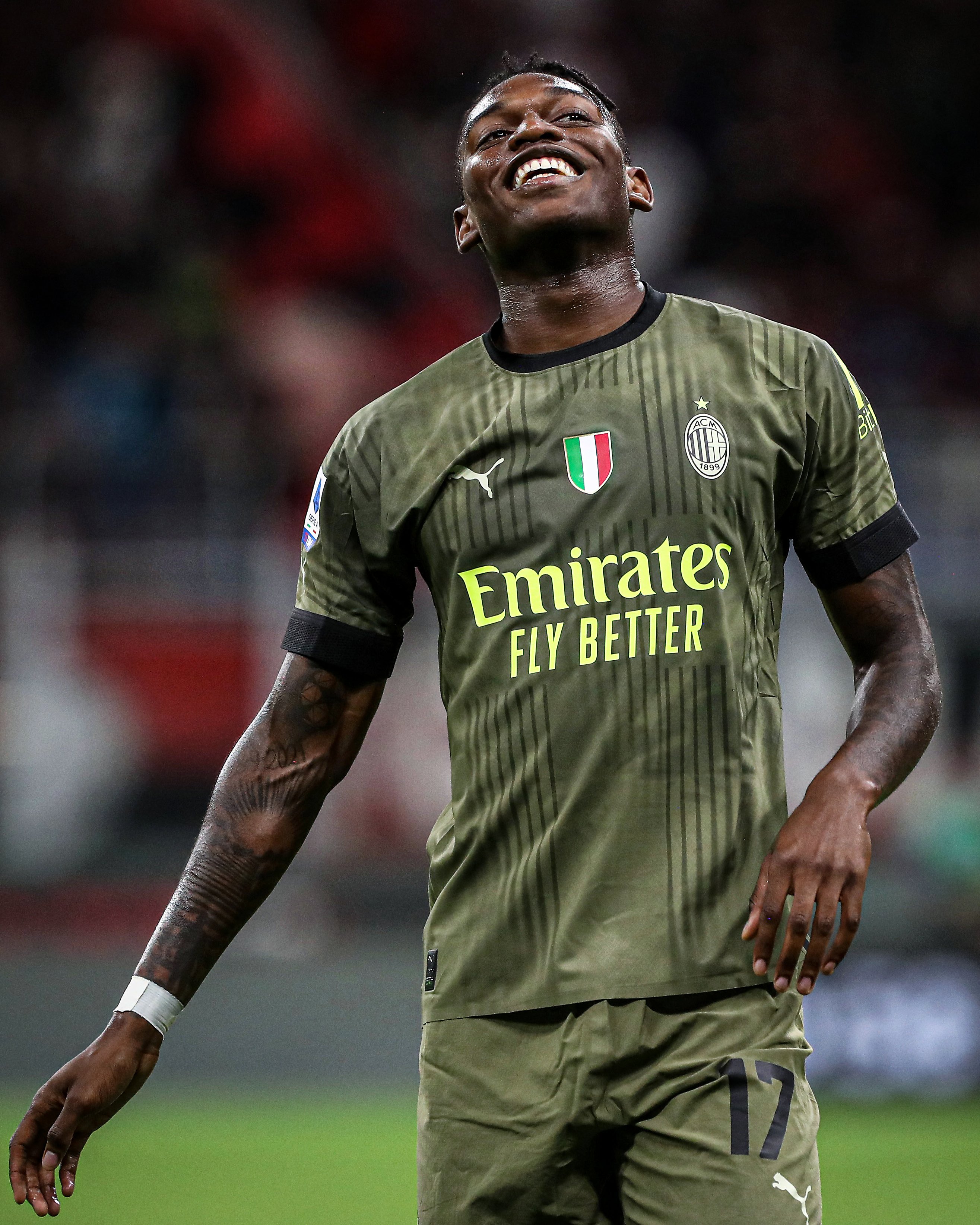Ac milan cheap green kit