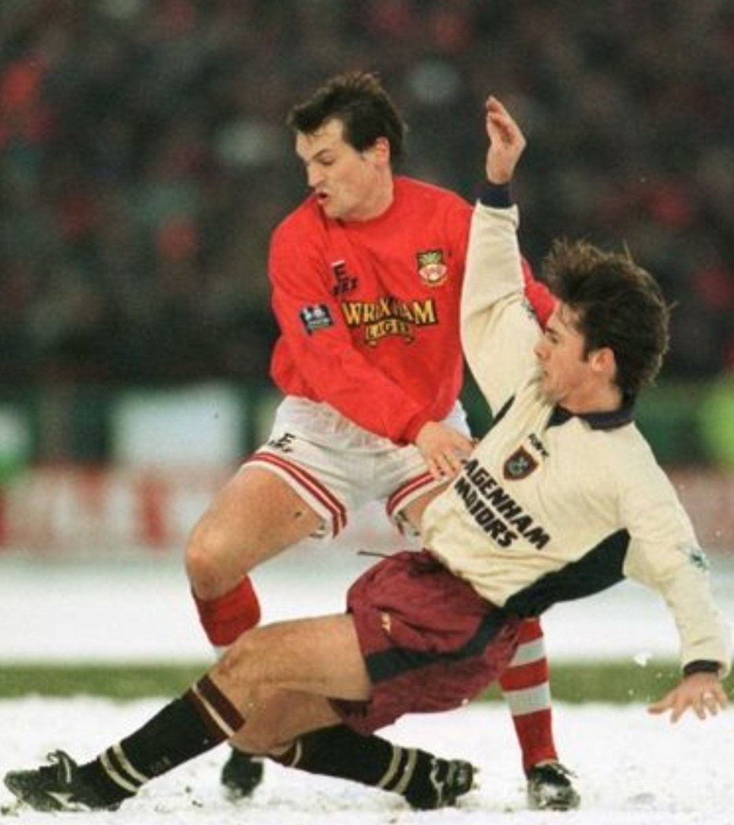 mad4movieswxm's tweet photo. A wins a win but @Wrexham_AFC are still missing a "Peter Ward" style midfield enforcer in my opinion. #UpTheTown #3pointsinthebag #MidfieldIsTheKey https://t.co/5Gsi5vCphY