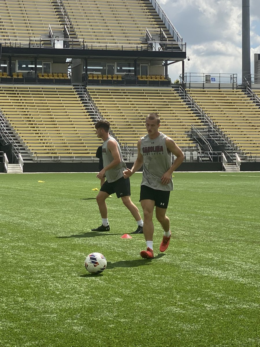 GamecockMSoccer's tweet photo. What a great day for our squad! A big Gamecock THANK YOU to @ColumbusCrew for opening its training ground and stadium to us today.
#WEareCarolina https://t.co/9F2n56k5ob