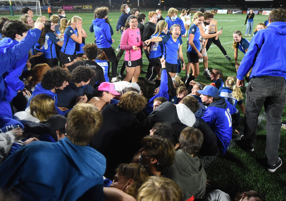 6A Oregon high school girls soccer: Top returning players, outlook for every league  #opreps news.scorebooklive.com/oregon/2022/08…