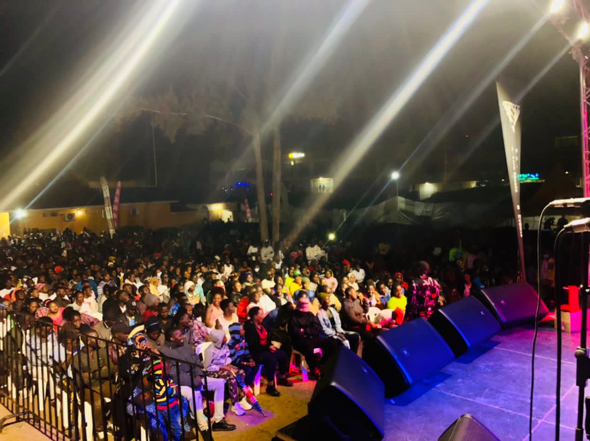 Mavadostylez's tweet photo. Naye muliwa ewatuffu??
#B2cLiveInConcert at Agip Motel Mbarara https://t.co/yvgu3l8BAY