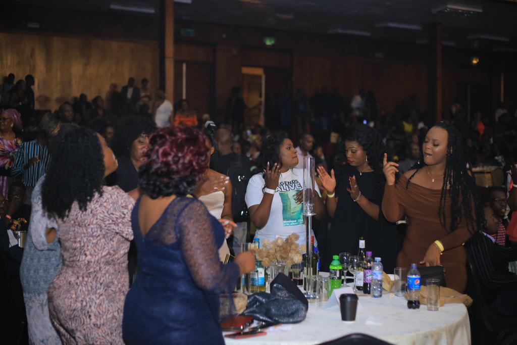 Legendsaliveug's tweet photo. More pictorials from tonight's blaze #MariamNdagire killing it.

#LegendsAliveUg, #MoniqueSeka, #rgConsult. 
Grooving with:@bukeddetv ,@newvisionwire , @PepsiUganda , @simbaradio , @nakaseromarket1#LegendsAliveUg, @RemmygiousL https://t.co/qxdyy5hC8R