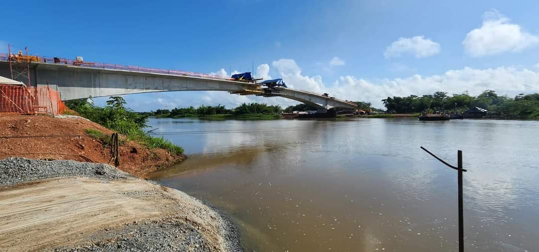 Puerto Cabezas RACCS 

Puente Wawa Boom, una realidad de FSLN, Comandante Daniel Ortega ➡️ 

Obra histórica en region del Caribe Norte.

#PatriaBenditaYLibre 
#UnidosEnVictorias