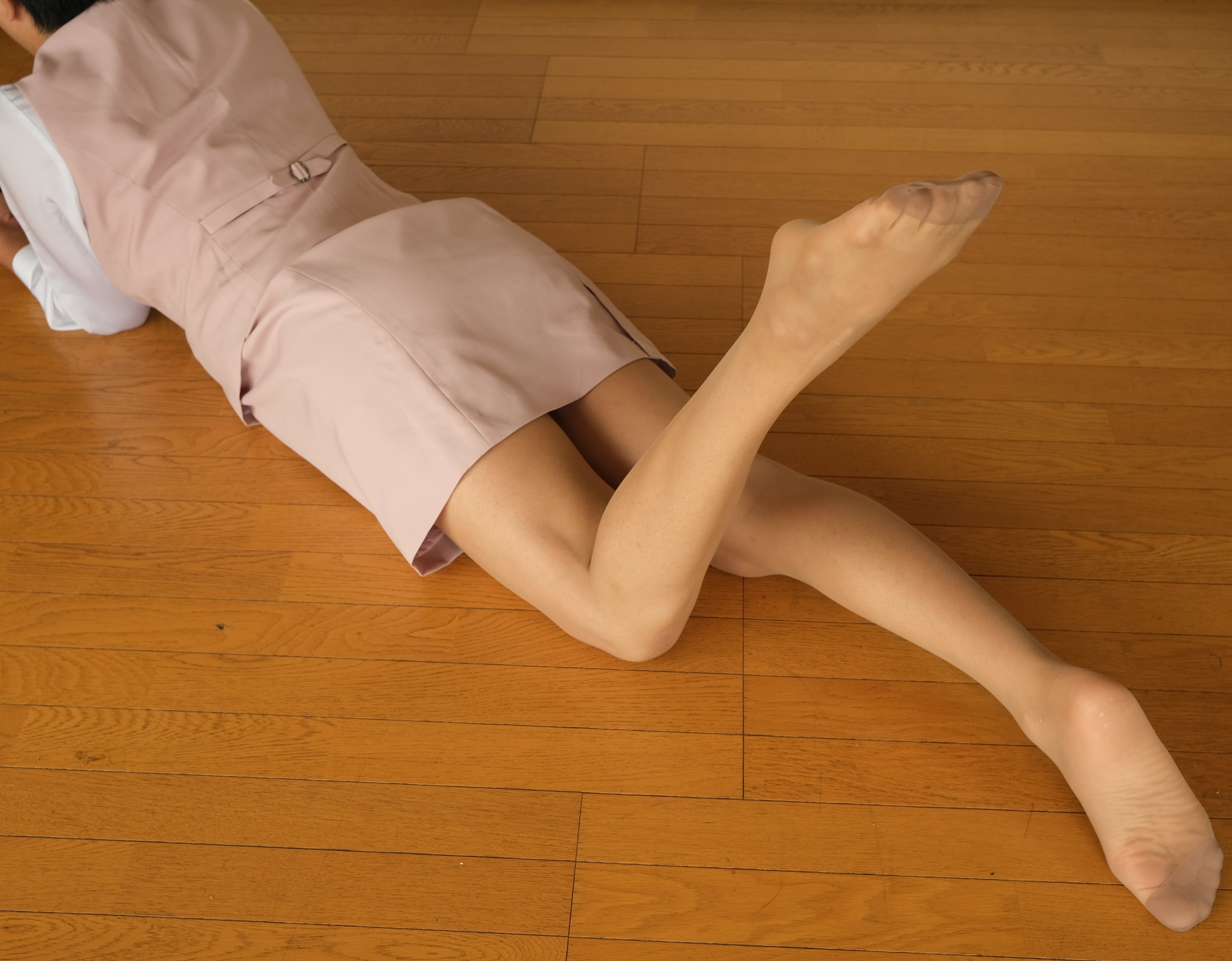 熟女 五十路 パンスト #スト脚好きと繋がりたい #熟女好きとつながりたい #pantyhose #脚フェチ #パンストモデル  #脚フェチな人と繋がりたい #스타킹 #丝袜脚 #ハイヒール #パンプス #ナチュスト #beigepantyhose #ベージュストッキング  #ナチュラルストッキング ...