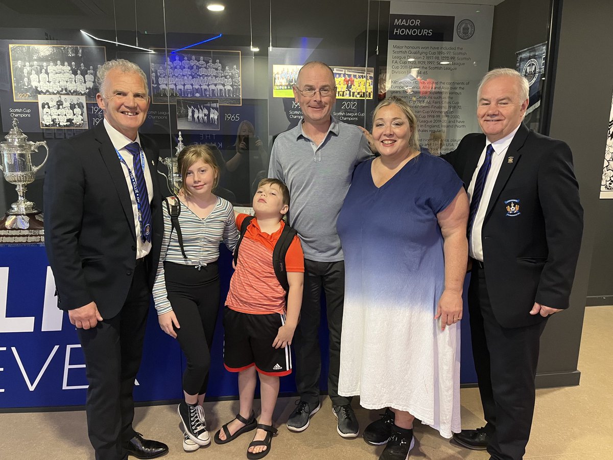 ray_montgomerie's tweet photo. The family of ⁦@FinishedPlayers⁩ ⁦@KilmarnockFC⁩ and League Champion winner Jackie McGrory were guests of the club for todays game against ⁦@MotherwellFC⁩. The family now stay in Washington USA🇺🇸and were shown our museum by club Historian John Livingston.⁦⚽️ https://t.co/lyc165pDqc