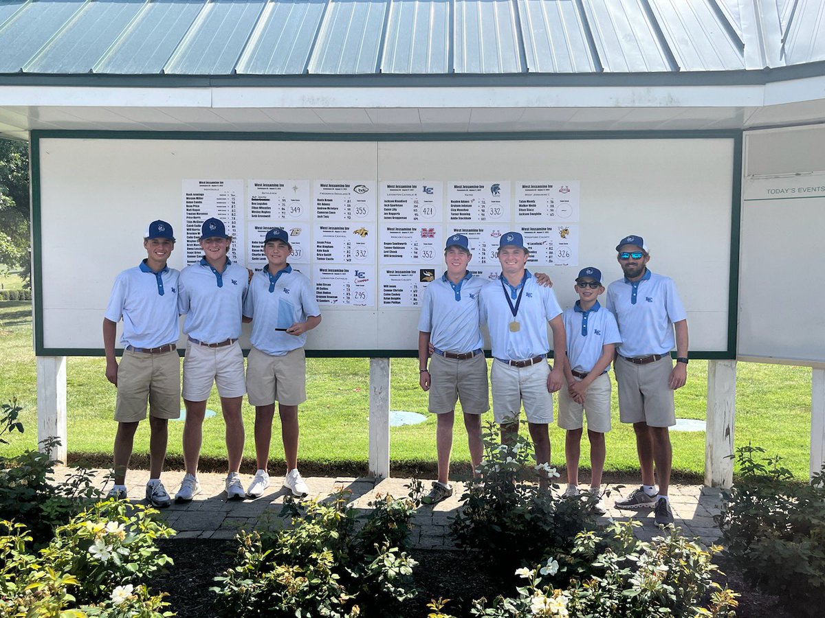 LexCathSports's tweet image. THE CHAMPS 🏆🏆🏆