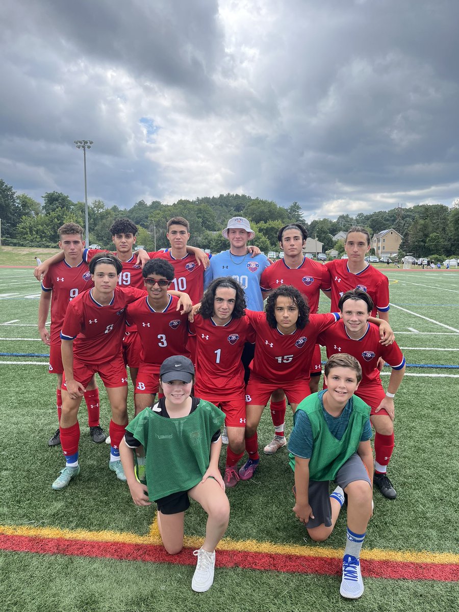 _RedDevilSoccer's tweet photo. BYSA Sideline assistants Maggie and Gavin with today’s starting 11. Thank you for your support! #LilDevs #BigDevs #RollDevs https://t.co/4hJpO3eXs1