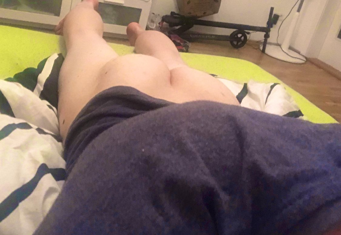 Tobi_R99's tweet photo. Jemand Bock mich hart durchzunehmen?🥵😍💦 https://t.co/ND3iK3LBWH