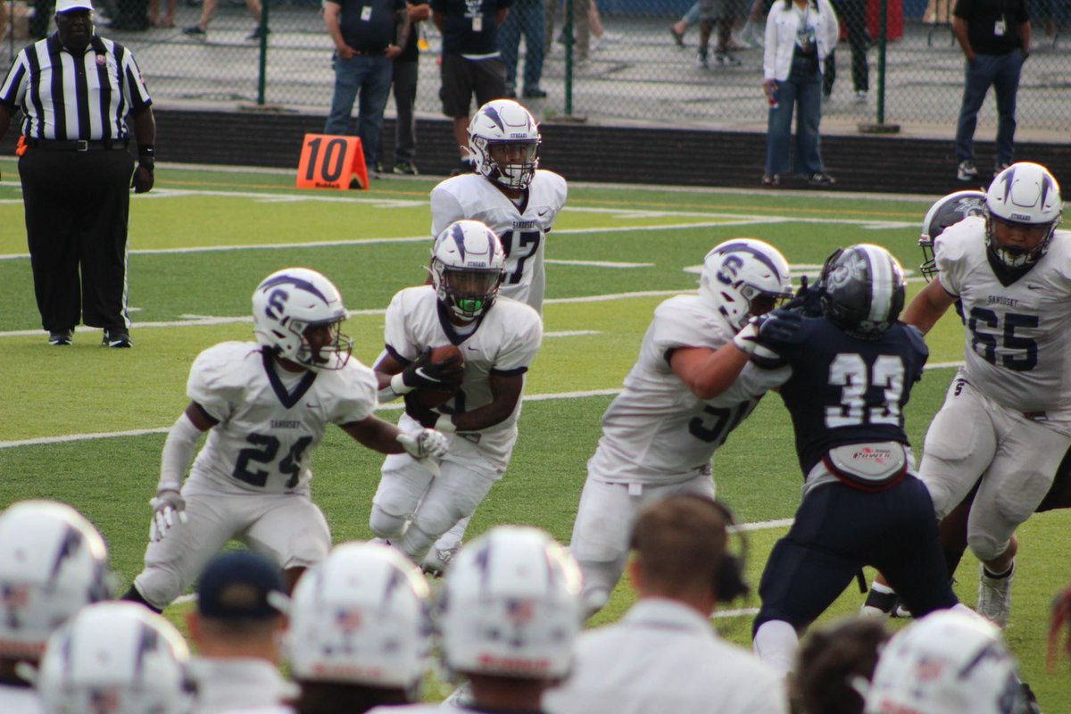Streak nation⚡️<a href="/BlueStreak_FB/">Sandusky Blue Streak Football</a> <a href="/coach_poggiali/">Lucas Poggiali</a> #WIN #BROTHERHOOD #imback