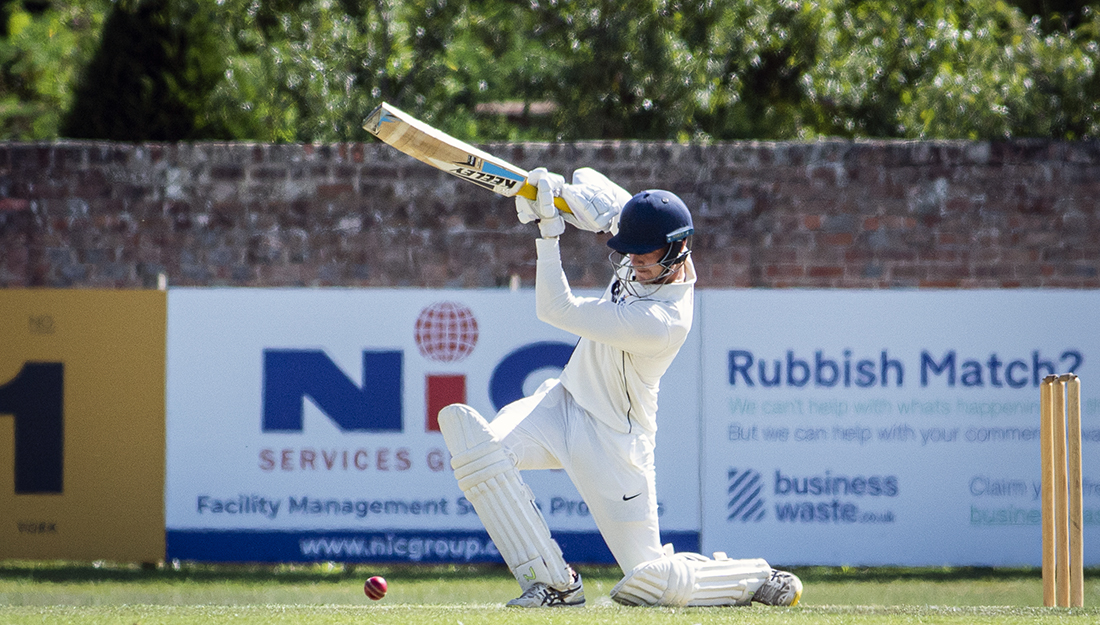 ice_photography's tweet photo. 📸York CC defeated Harrogate by 79 runs today at Clifton Park. 
Snell 54 Wade 51 and 42 from Brooks
Moxon 3 for 36 🏏 https://t.co/QOGozCQWAh