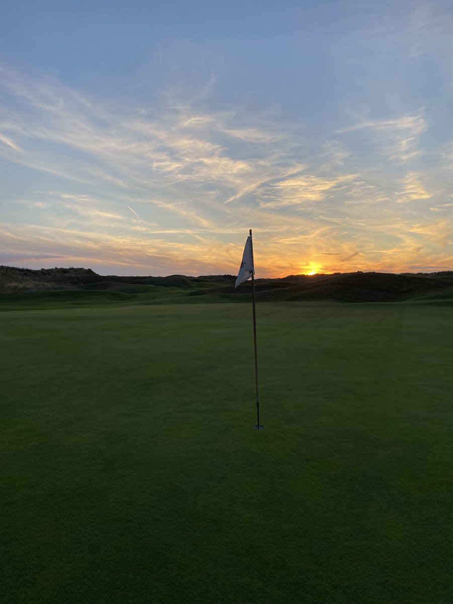 andymcd91's tweet photo. What a stunning golf course Wallasey is. Big thanks to @johnmac150 for sorting the tee time. What a job you and your team are doing ! Greens rolled so well late into the day. https://t.co/pOrbiD3zyl