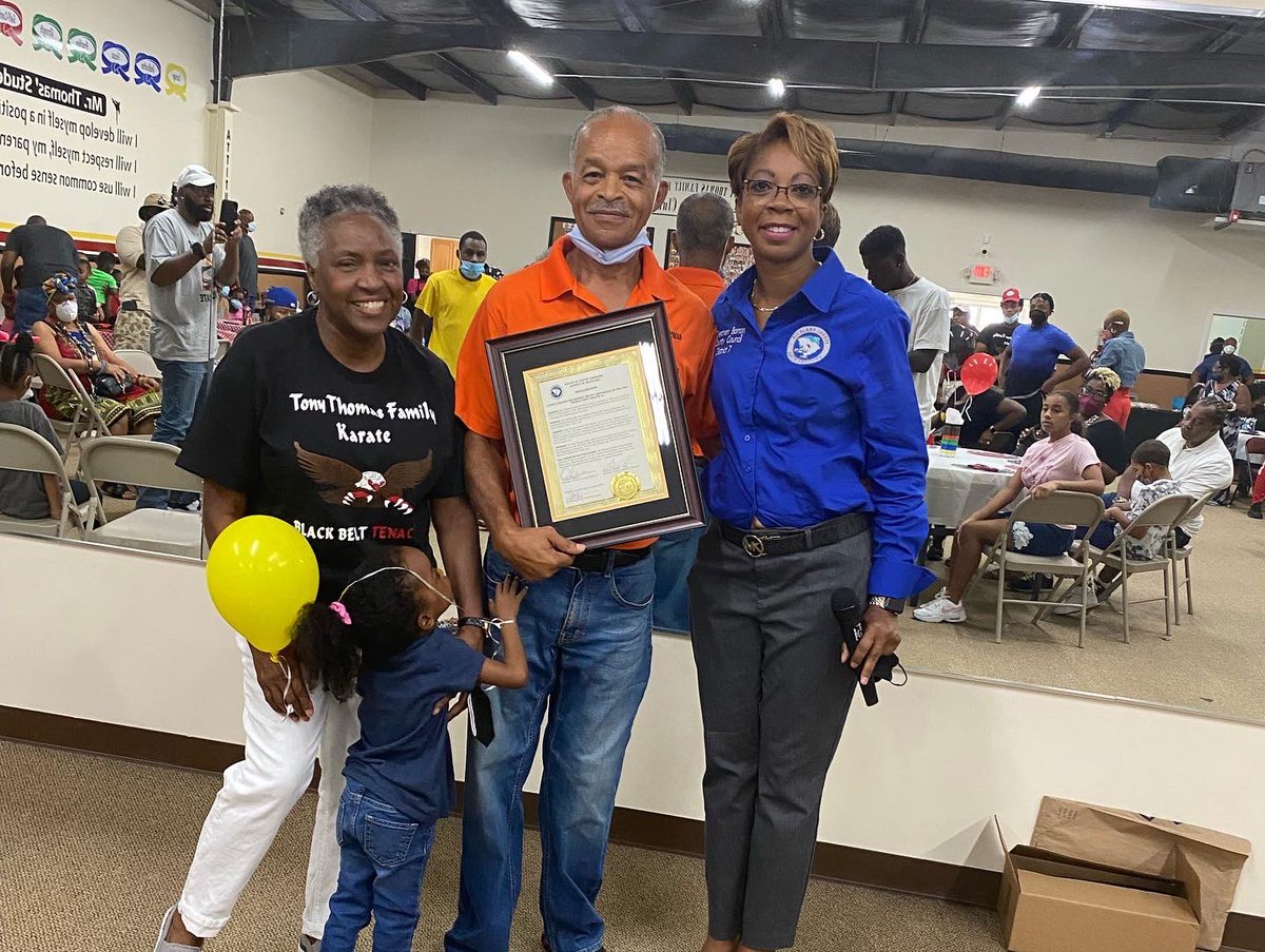 teambarron7's tweet photo. Last weekend I had the pleasure to present Tony Thomas Family Karate, Inc.  with a proclamation celebrating 25 years in business. Congratulations to the Thomas family! #HereToServe #PeopleFirst #BetterDaysAhead https://t.co/GCXPfPCqrq