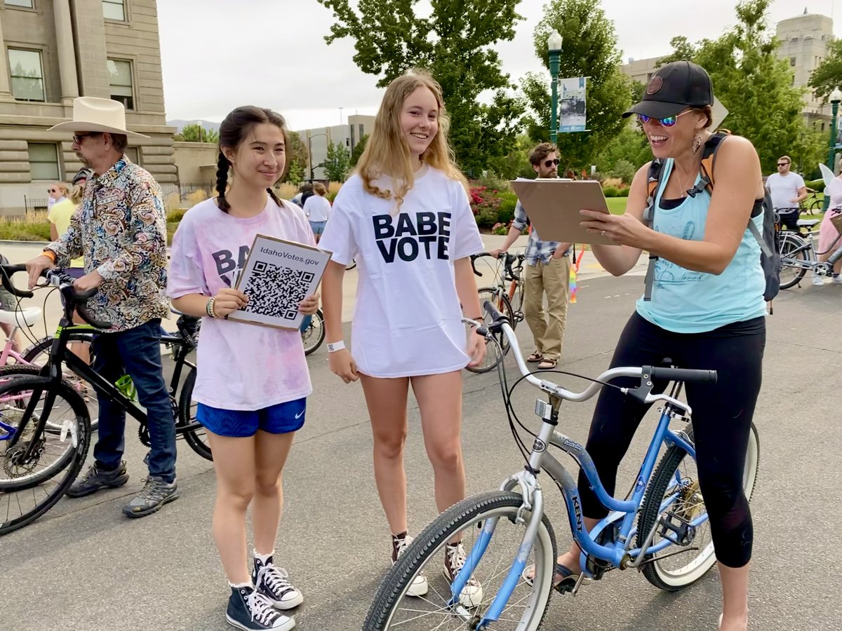BABEVOTEorg's tweet photo. Thanks, https://t.co/Uox86G1wEi & @LWVGreaterBoise volunteers + everyone who registered to vote at #GoatheadFest! Boise School Board Election Day is Sept. 6. Vote at any high school or junior high in Boise + some elementary schools. #BABEVOTE @VOTE411 https://t.co/gvsldD3CiB