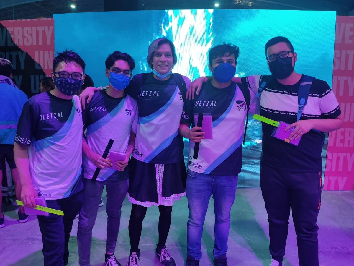 gaming_quetzal's tweet photo. Algunas fotos del día de ayer en la @GAMERGY_Mx. Gracias a @UniversityMex @primusgamingpi y @EsportsIPN por permitirnos tener esta maravillosa experiencia.
Nos vemos el siguiente año y volveremos más fuertes.
#OwnTheTop
#QuetzalGaming
#ViveGAMERGYMx https://t.co/YDfRzJ3Eti