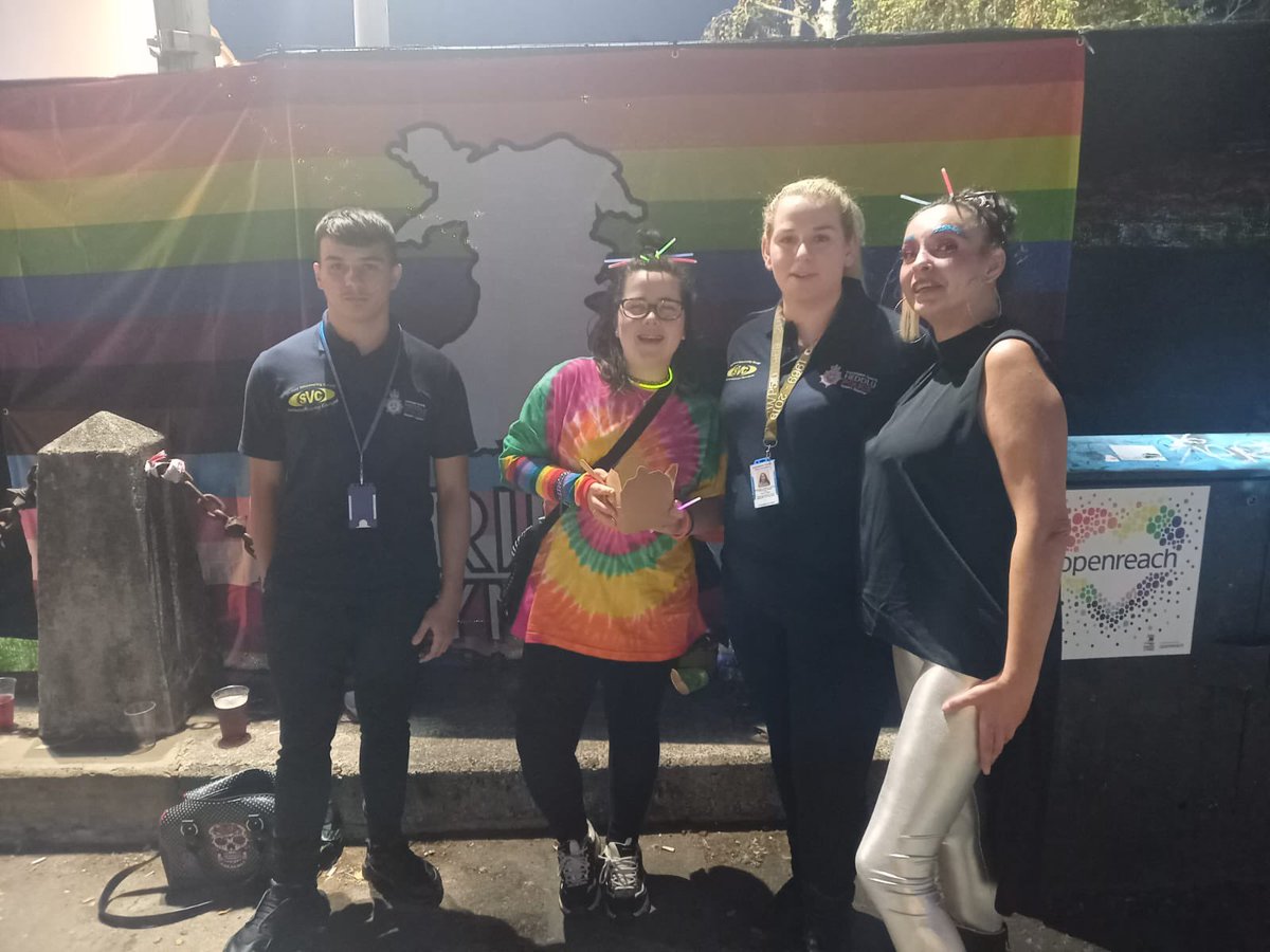 MikeUniSIO's tweet photo. If you’re out tonight celebrating #PrideCymru 🏳️🌈 🏳️⚧️ then you’ll see @SWPVolunteers out with @SWPCardiff on the #SafetyBus
They’ll be out until 0500hrs getting people to a place of safety with First Aid, Water & 📲 🔋 chargers
Working with partners to #KeepCardiffSafe @swpolice https://t.co/vt43rdeaTu