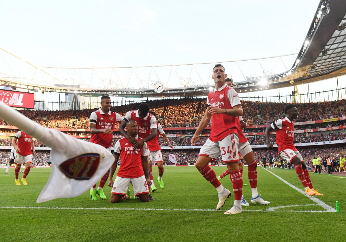 EddieNketiah9's tweet photo. Never give up!!! #COYG @Arsenal https://t.co/a4xT4VYkwI