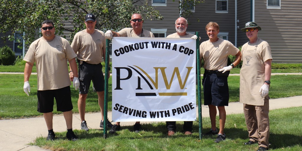 PurdueNorthwest's tweet photo. Last week was our annual Cook Out with a Cop where students and families got to enjoy free grilled food served by our campus police!
#PNWProud https://t.co/yVRLg4Ta6r