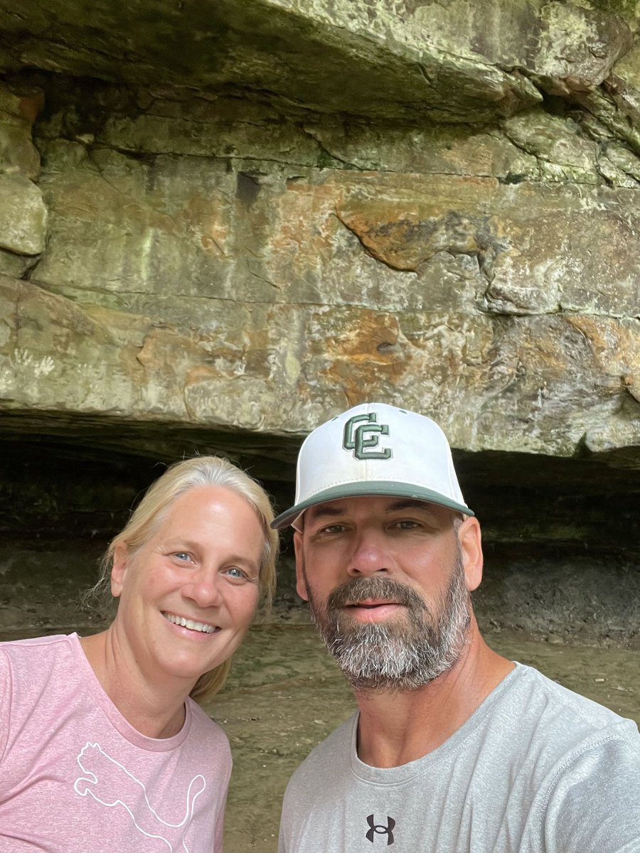 boomerb15's tweet photo. Happy 28th year Anniversary to my ride or die! Blessed and grateful! Love you most, beautiful. Here’s to 28 more Saucy! ❤️ https://t.co/U4zc92PY9h