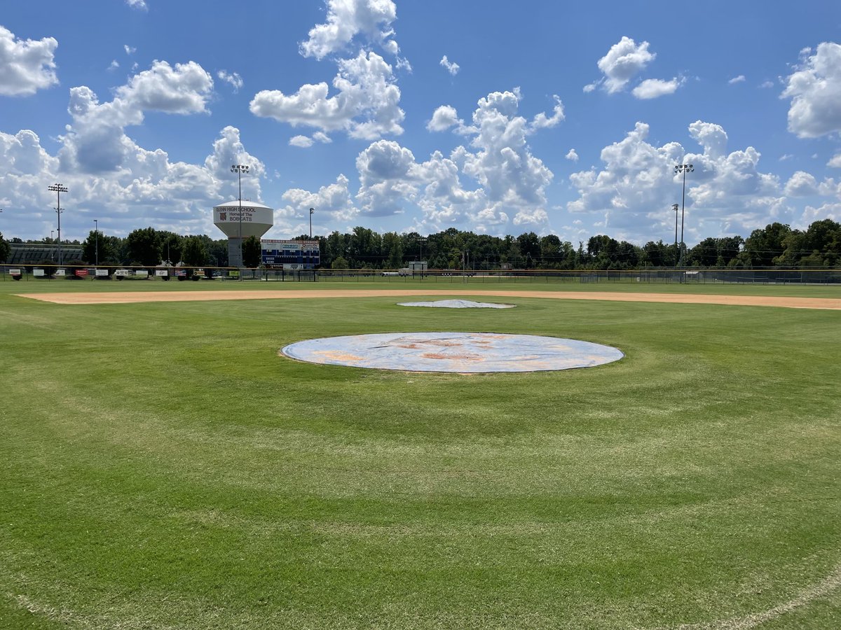 ghscatbaseball's tweet photo. Dale Ijames Stadium is striped and ready for the return of the GHS ⚾️ players to campus!!! Let’s GO!!! #overcome #getafterit #powerthroughit https://t.co/wGLVnN0IAK