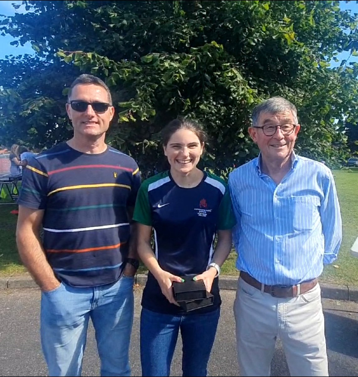 Delighted to receive both the International Athlete of the year and the Presidents Award @NorthDownAC track and field awards. Thanks go to my amazing Coach Roger Sexton ✨ and club President David Seaton. @AthleticsNI @MaryPetersTrust @gllsf @GoTeamNI