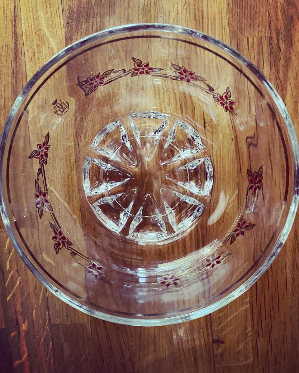 enrightrachel's tweet photo. Todays finds at the local recycling centre! #onemanstreasure https://t.co/KbL5xK2XlE
