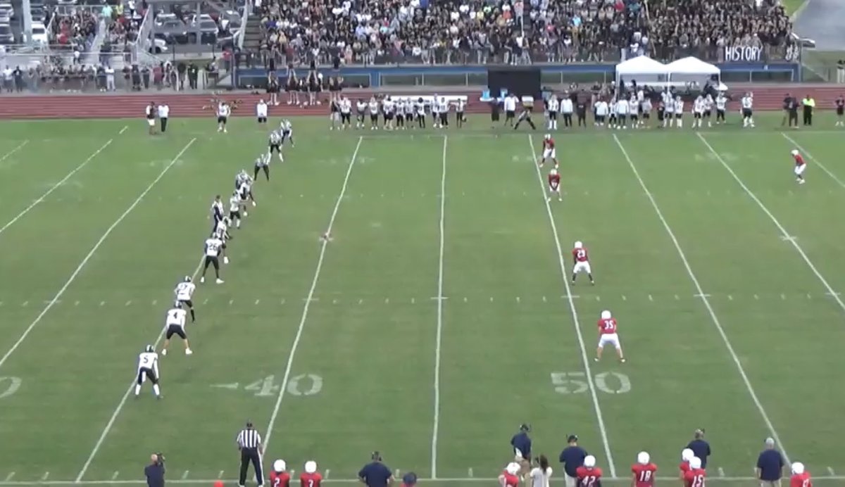 CamdenDogs's tweet photo. This is the opening kickoff from last night in Lugoff-Elgin. 👀at the stands👀‼️ Sold out and in their seats before the first play🏈‼️Bulldog fans are🥇, but that isn’t news to anyone that’s played Camden. #OneTeamOneTownOneGoal
Go Dogs‼️ https://t.co/6uaoNG09id
