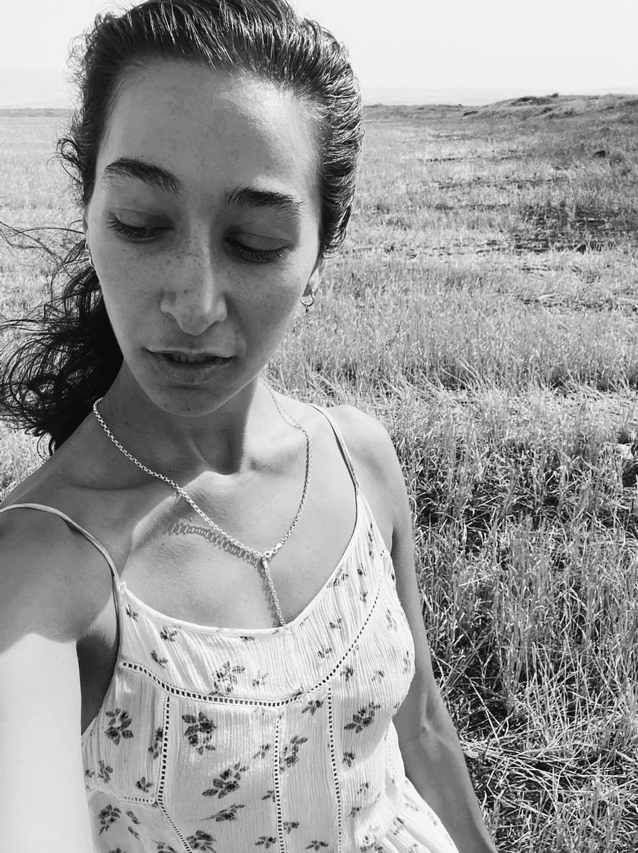 back to the sky

#Armenia #piano #sky #musicians