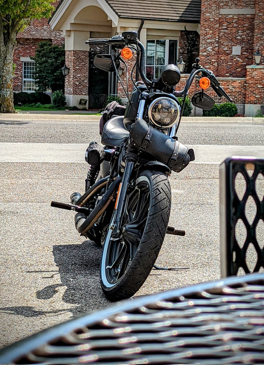TheOrthoBiker's tweet photo. It is not a cafe racer, but it wants to be ;)
#moto #motorcycle #motorcycles #harleylife #harley #harleydavidson #sportster #iron883 #Motorcyclesofinstagram #motorcyclelife #twowheellife #riders #ridersofinstagram #rider #tcbros #dkcustoms https://t.co/RCrjcDXQrV