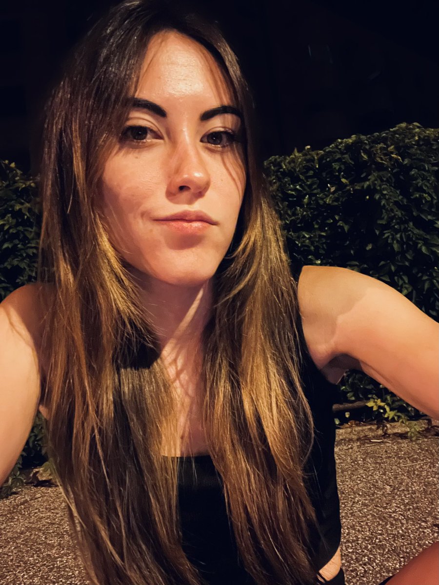 Smartys__vj's tweet photo. Sabato Nightttt 😂 #unavolta https://t.co/PyXqPpD2ex