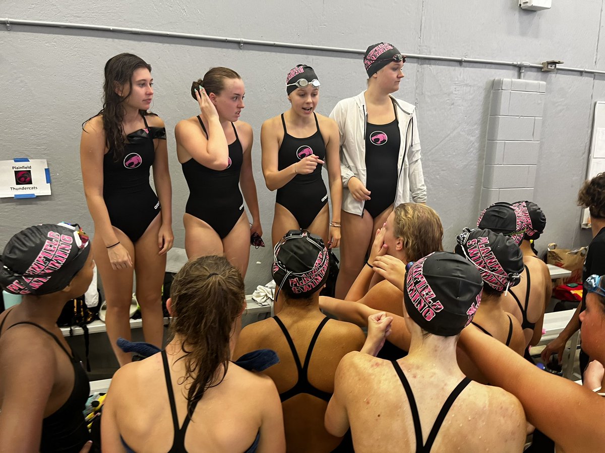 pfldswimming's tweet photo. Great job by our girls today, lots of great swims!!! #oneplainfield https://t.co/zmOmx7bfpQ