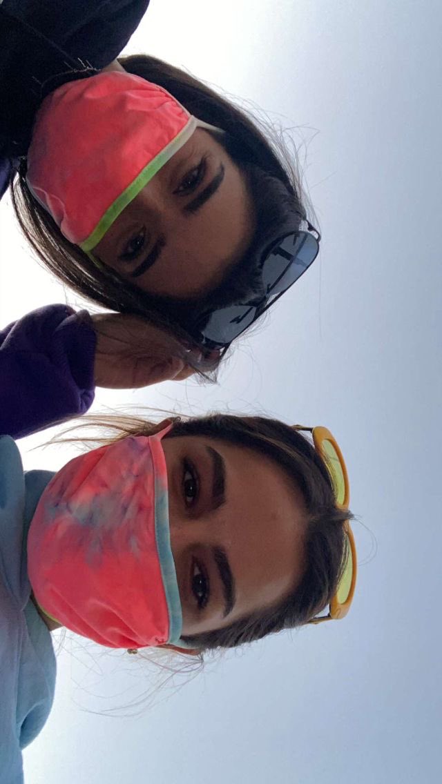 Itsmelena_w's tweet photo. bestiesss @dixiedamelio @whoisaddison #dixison https://t.co/PERbQX1WlP